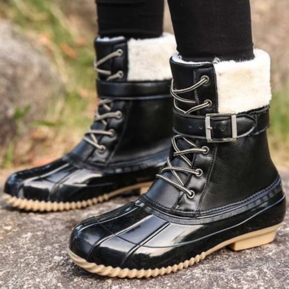 LAST 1! Black Rainboot warm  Cream Sherpa buckles rubber sole lace up - Picture 2 of 7